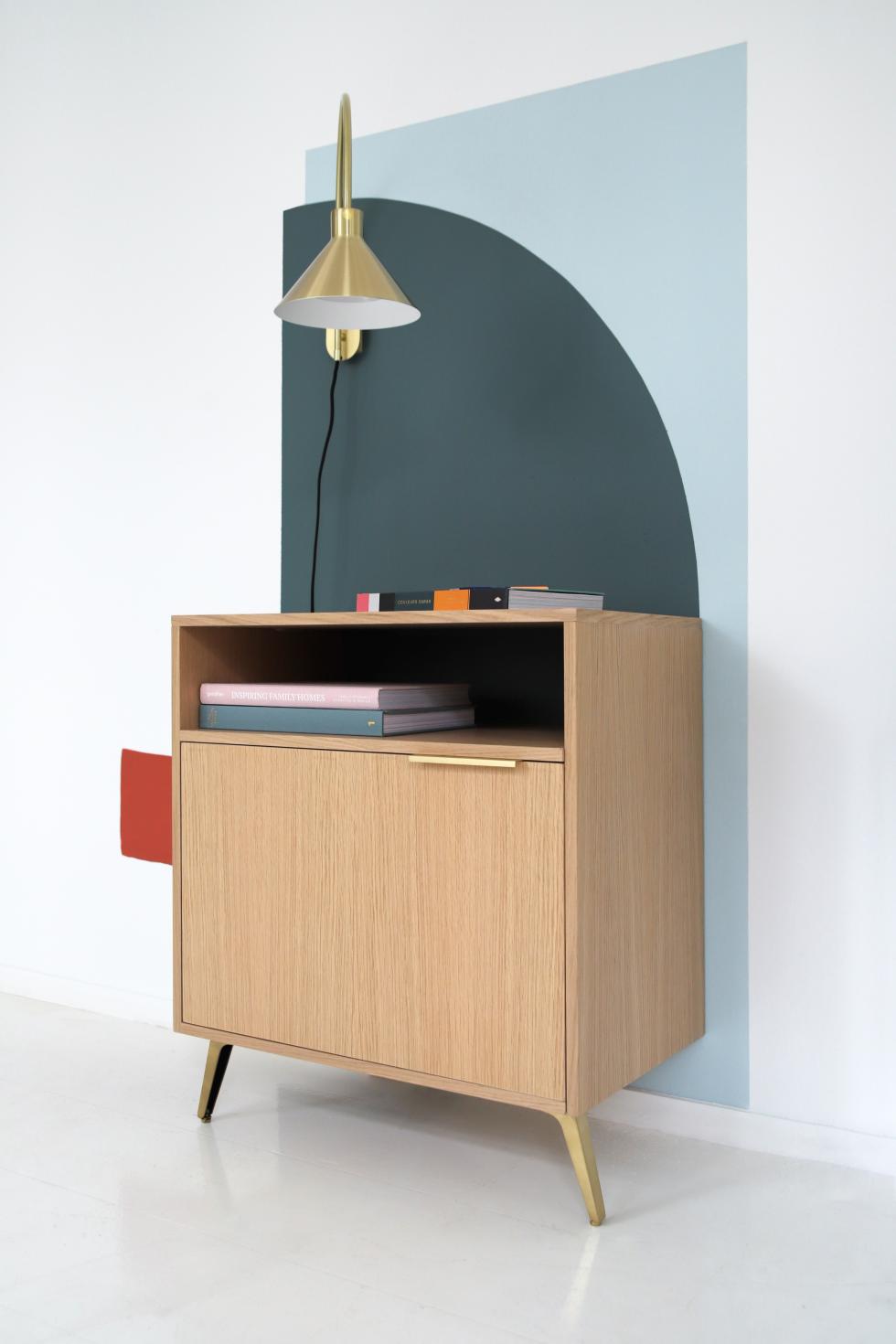 Bedside table in natural oak