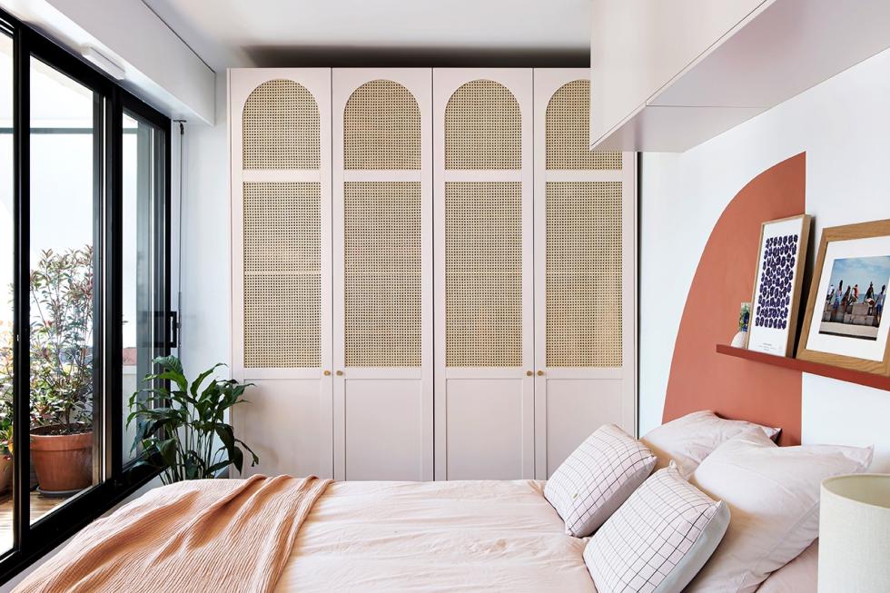 Pax-Kleiderschrank in Beige 01 - Beige rosé Plum Living