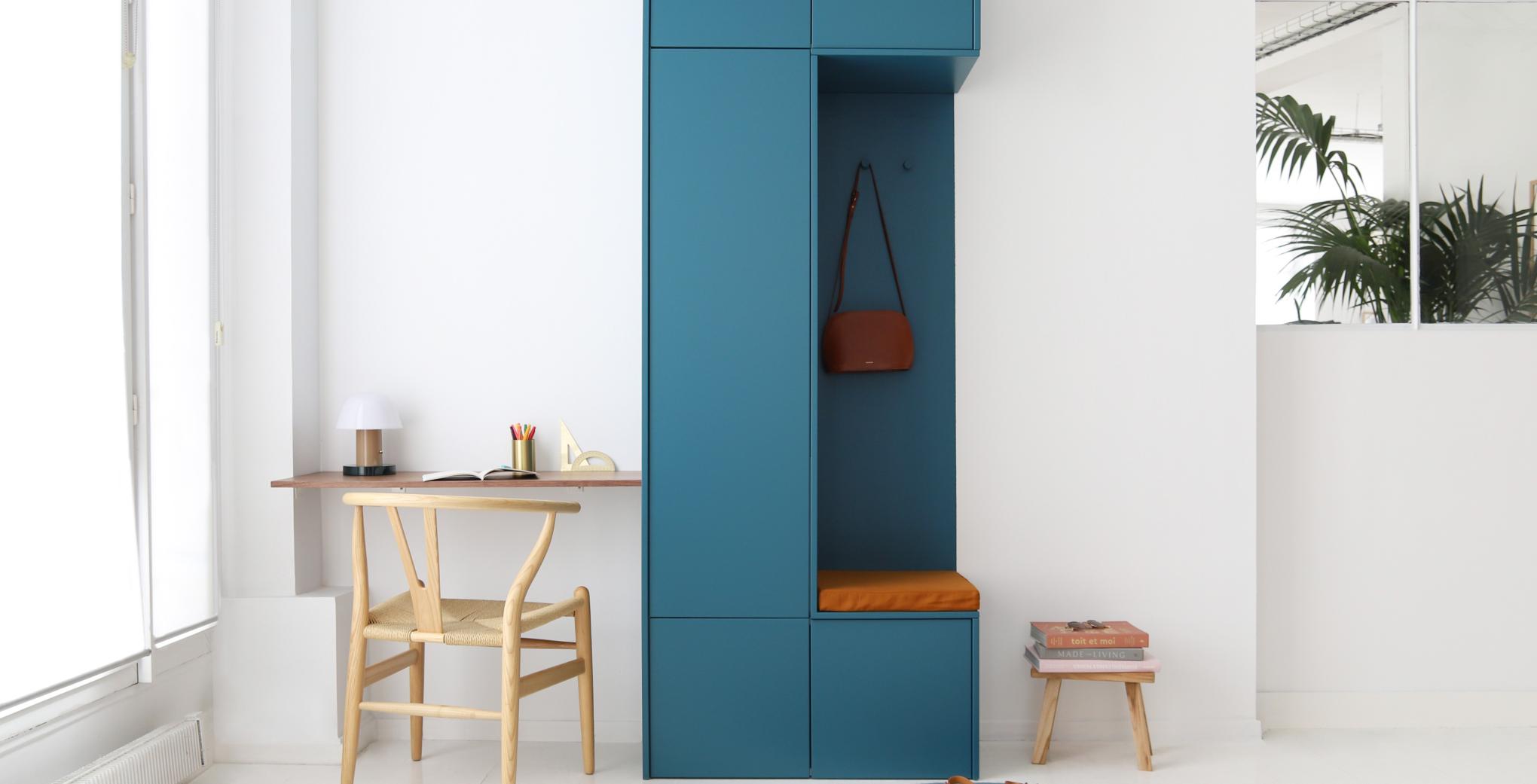 Project produced with our smooth matt lacquer fronts in Blue 01 - Lagon