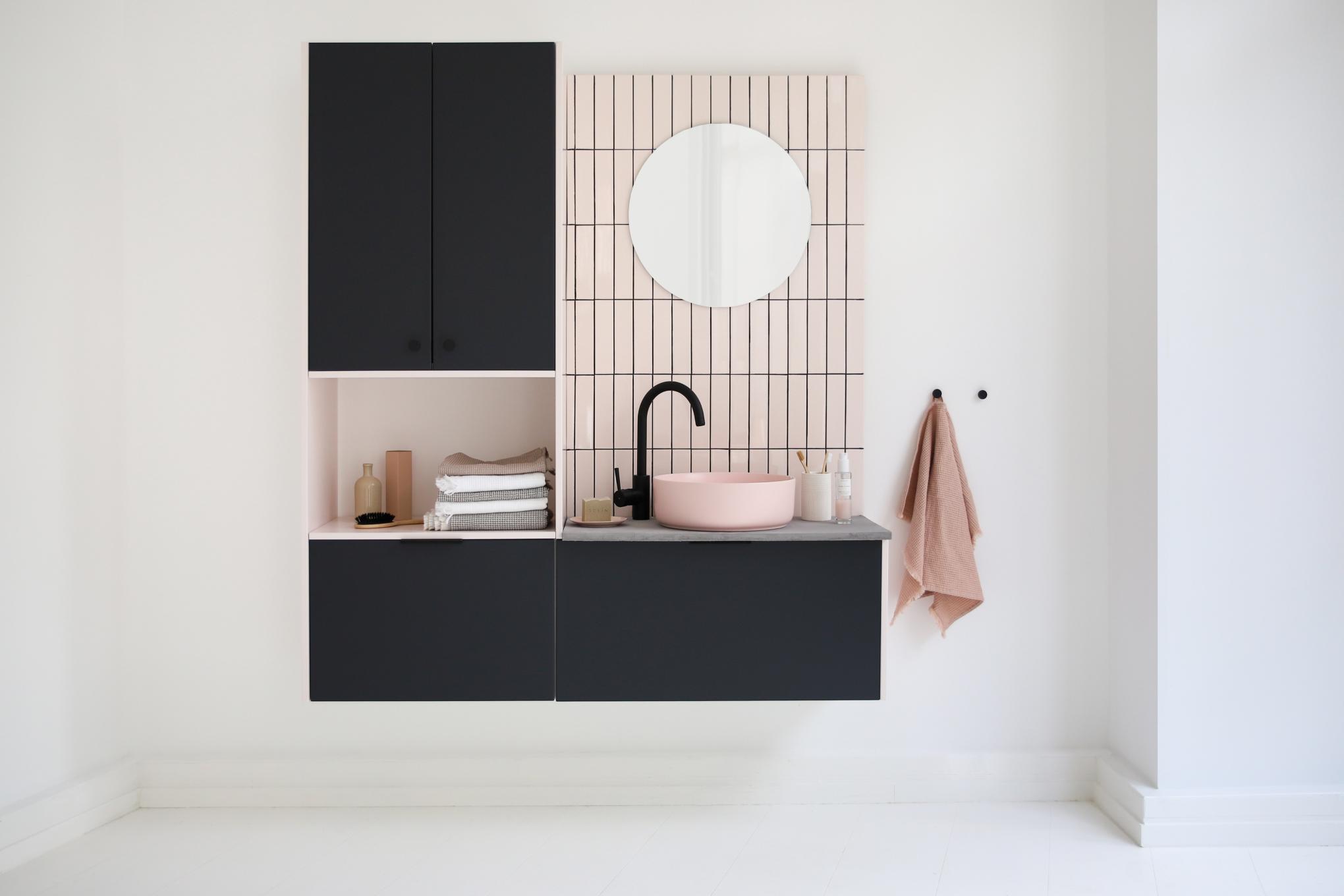 Zweifarbiger Waschbeckenschrank