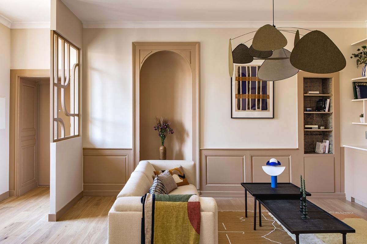 Open living room with custom claustra