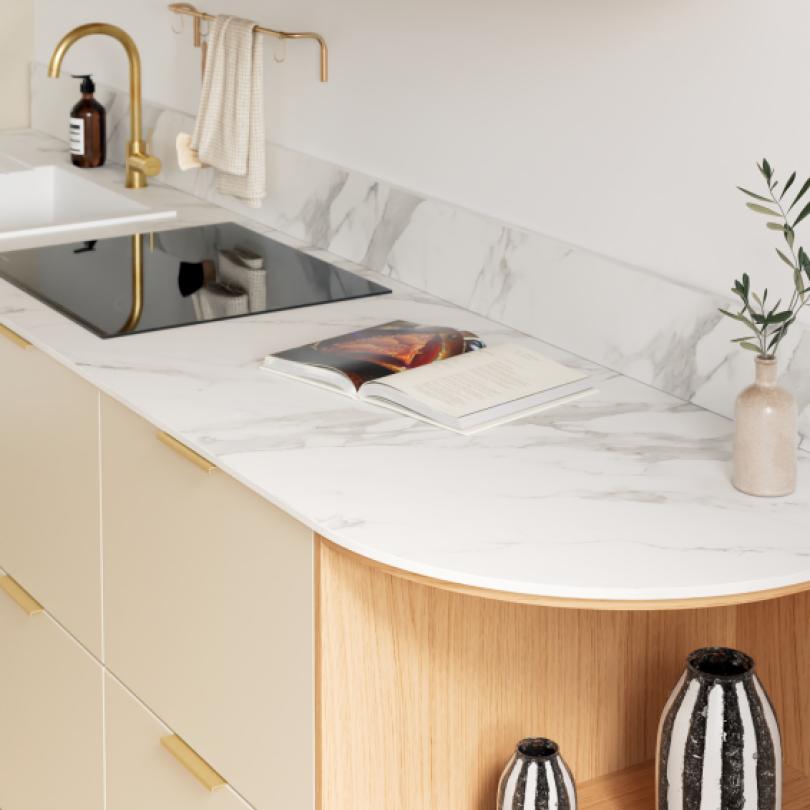 Marbre Calacatta Curved